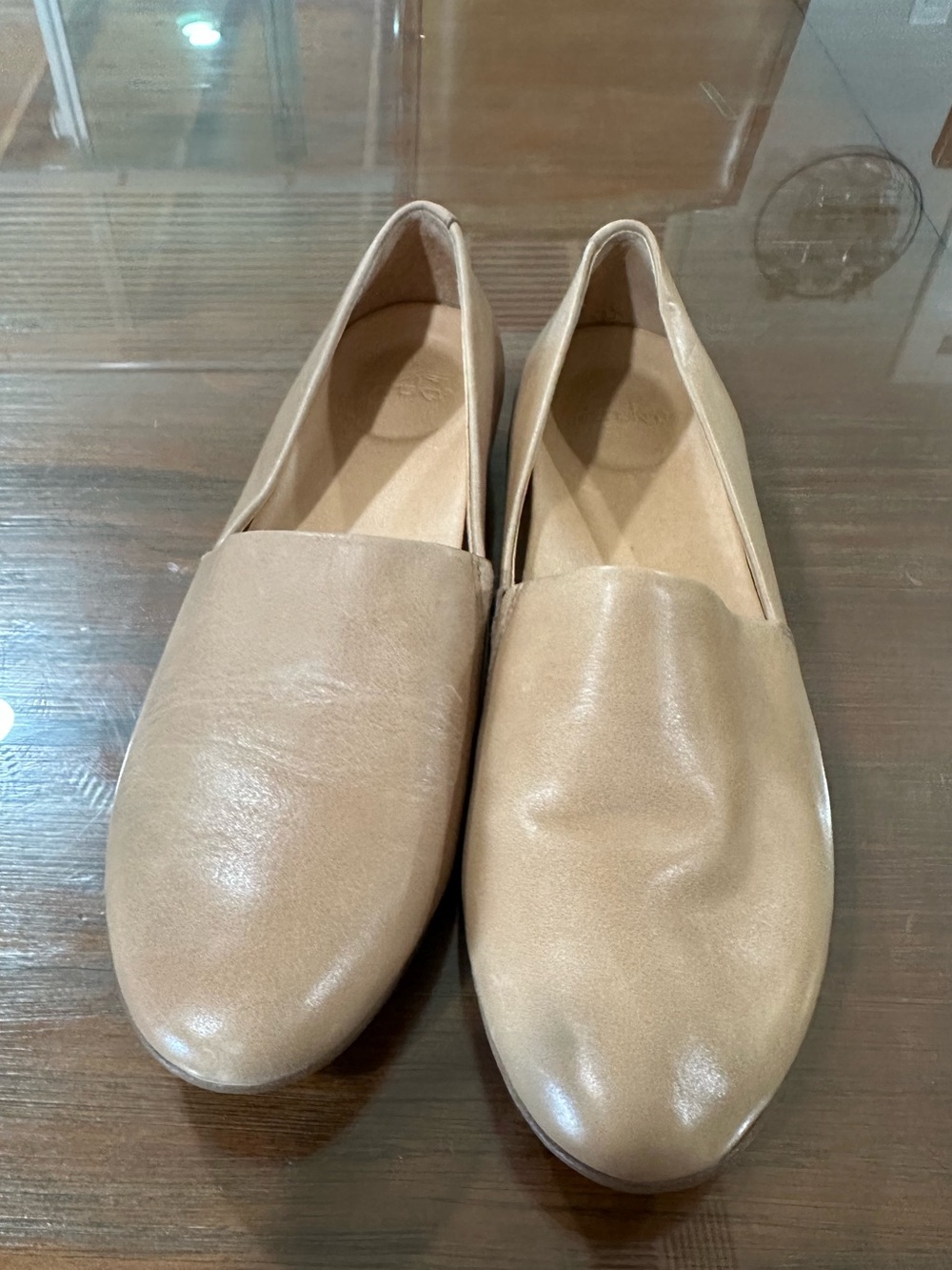 DANSKO Larisa Flats Womens 10 EU41  Beige Leather Slip On